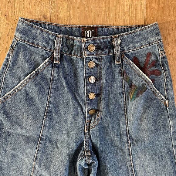 Women's Blue Jeans with Embroidered Pockets - Picture 10 of 14